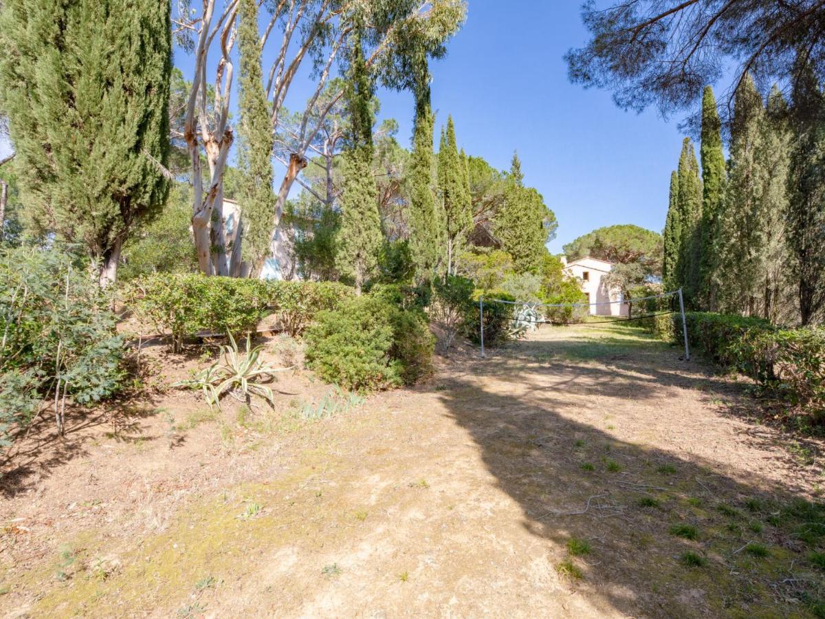 Holiday Home Les Agasses By Interhome Sainte-Maxime Exteriör bild