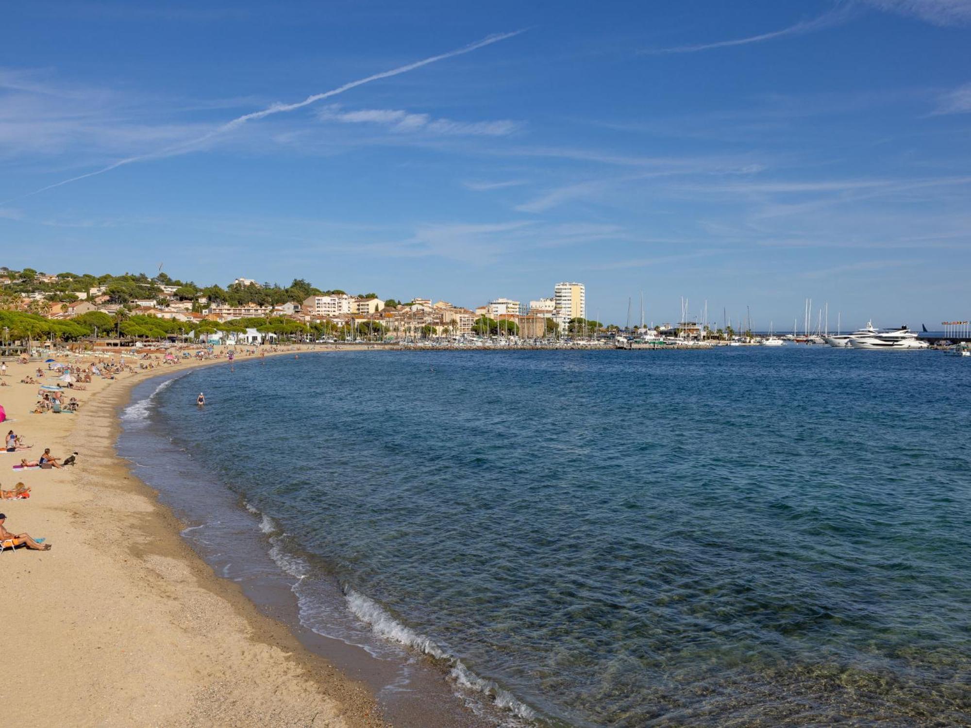 Holiday Home Les Agasses By Interhome Sainte-Maxime Exteriör bild